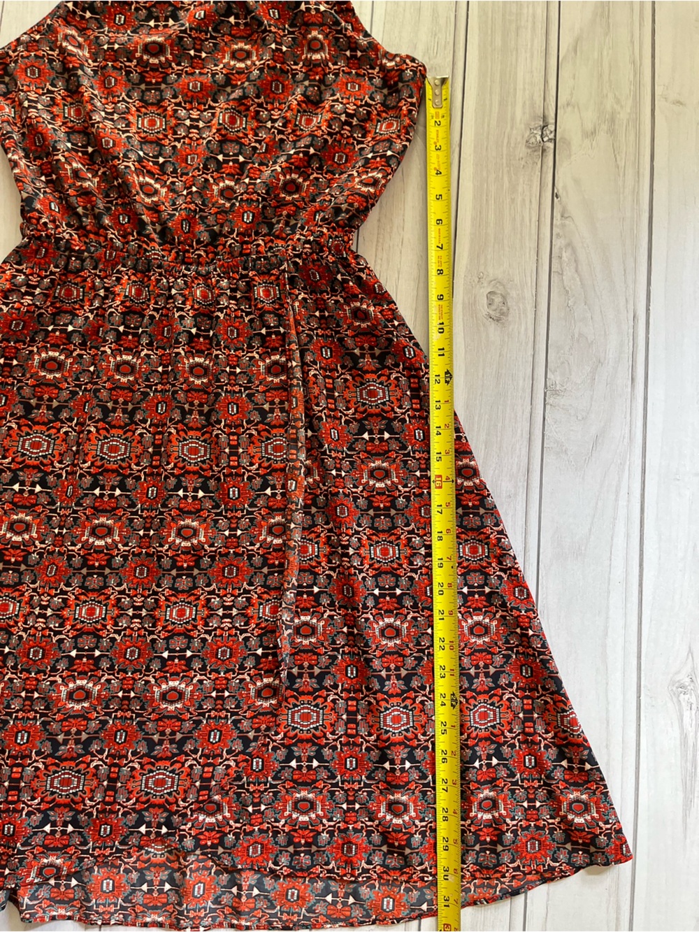 Women’s Athleta printed Martinique red blue faux wrap keyhole tie back. Small - Picture 11 of 16